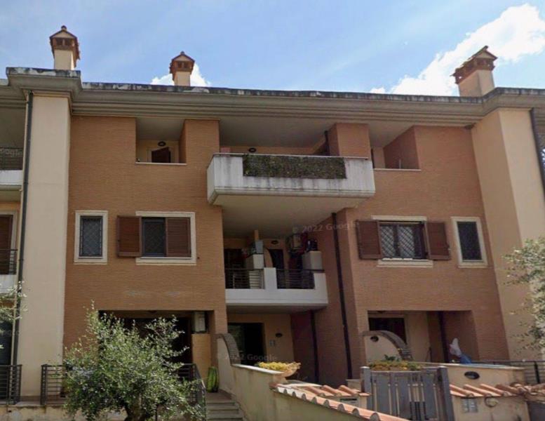 appartamento in vendita a Roma in zona Torre Gaia