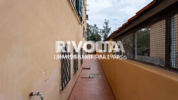 ufficio in vendita a Roma in zona La Pisana