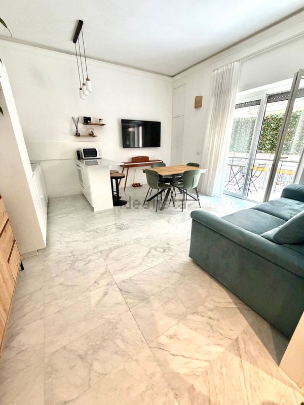 appartamento in vendita a Roma in zona Gianicolense