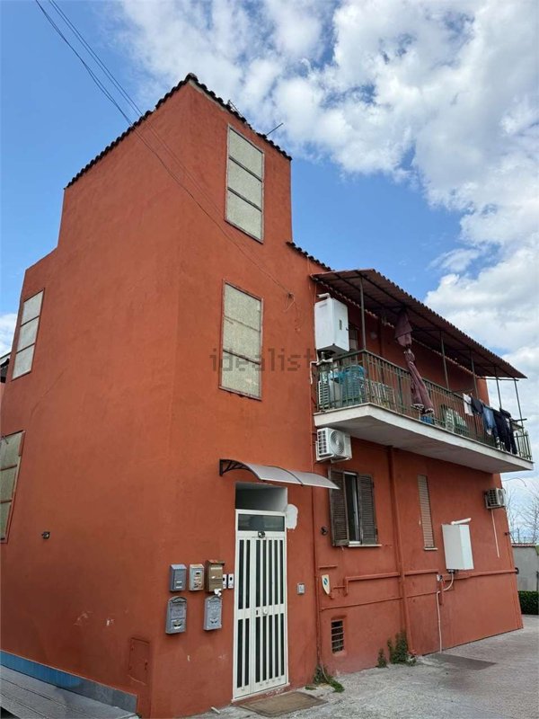 appartamento in vendita a Roma in zona Finocchio