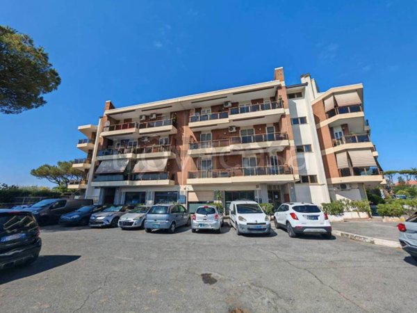 appartamento in vendita a Roma in zona Aurelio