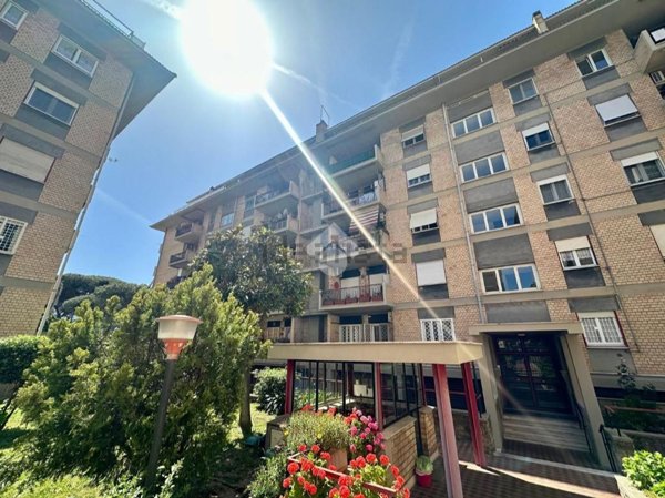 appartamento in vendita a Roma in zona Ostia