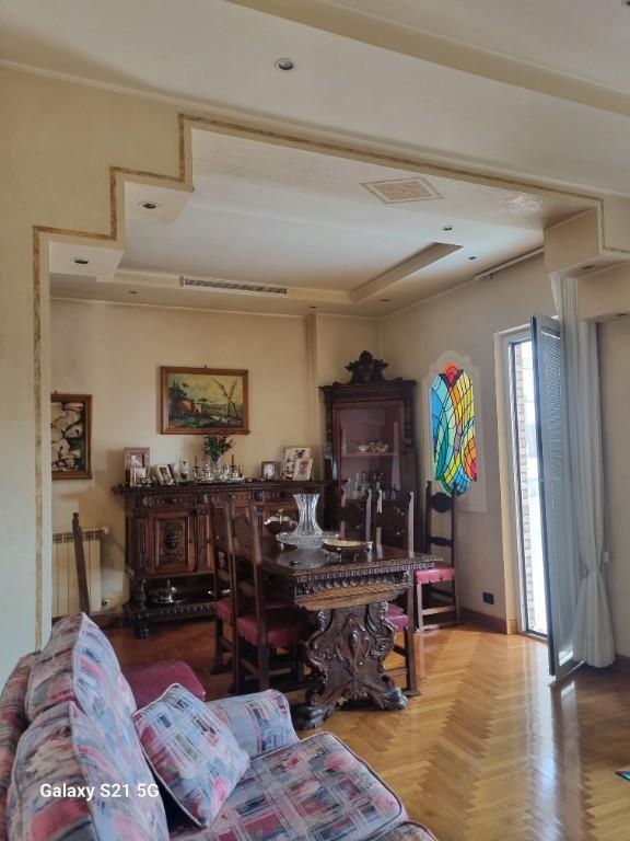 appartamento in vendita a Roma in zona Gianicolense