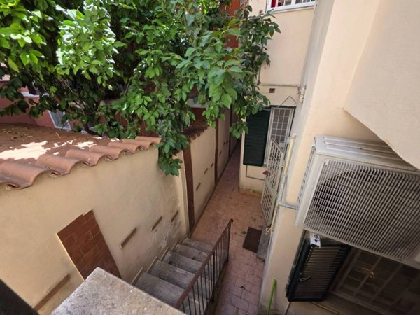 appartamento in vendita a Roma in zona Prenestino-Labicano