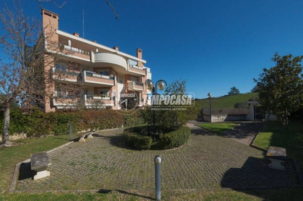 appartamento in vendita a Roma in zona Olgiata