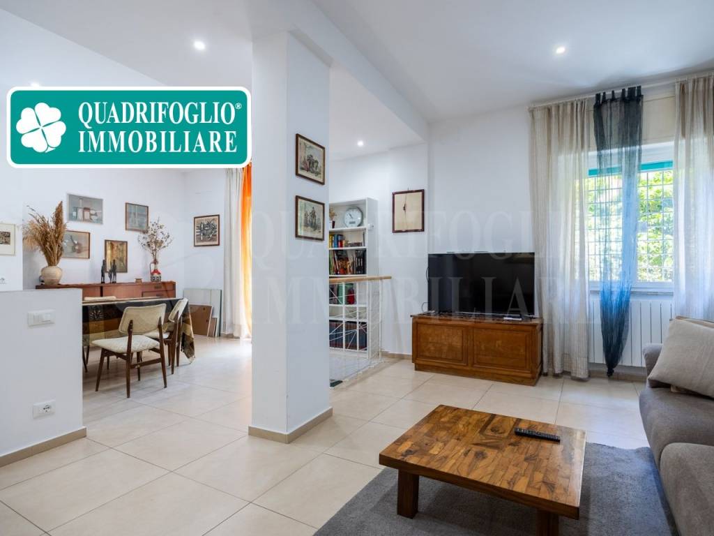 appartamento in vendita a Roma in zona Ostia