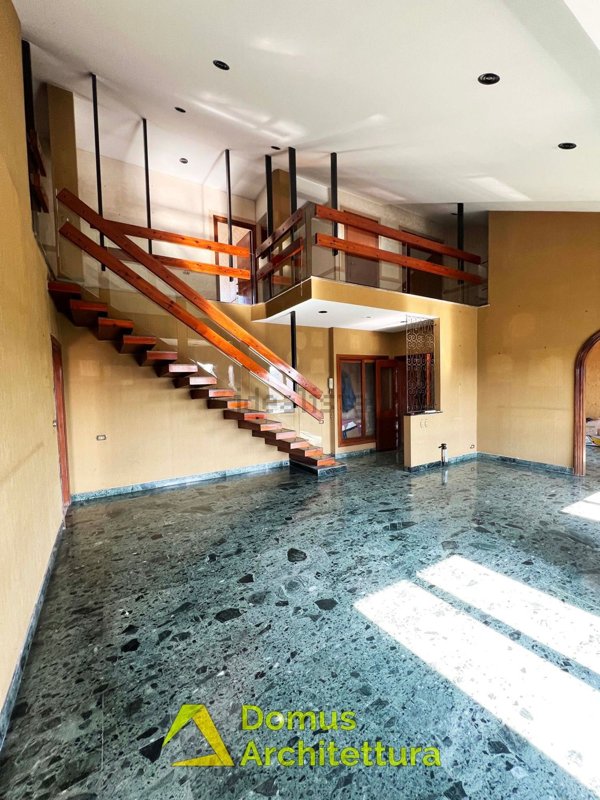appartamento in vendita a Roma in zona Ostiense