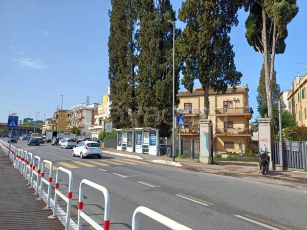 locale commerciale in vendita a Roma in zona Flaminio