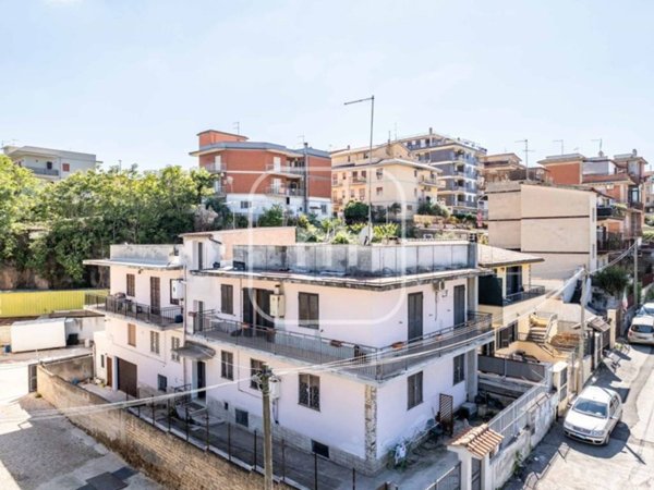 appartamento in vendita a Roma in zona Ponte di Nona