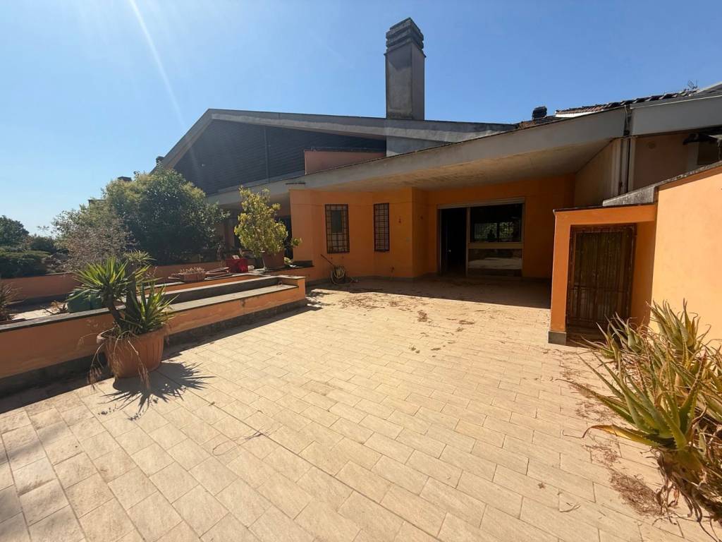 casa indipendente in vendita a Roma in zona La Giustiniana