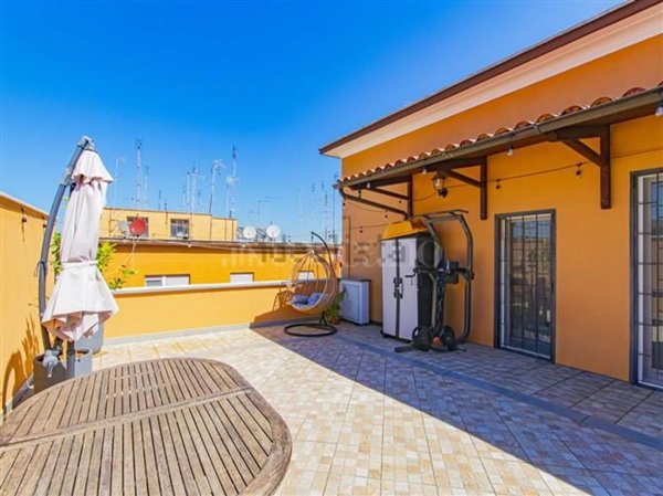 appartamento in vendita a Roma in zona Gianicolense