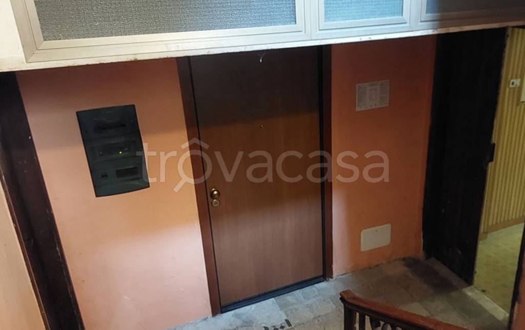 negozio in vendita a Roma in zona Appio Latino