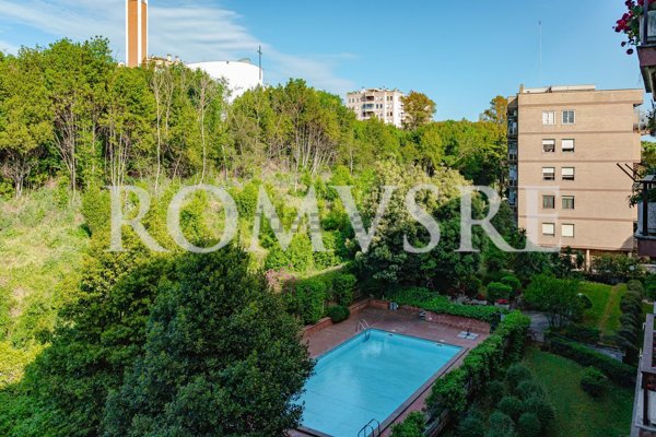 appartamento in vendita a Roma in zona Torrino