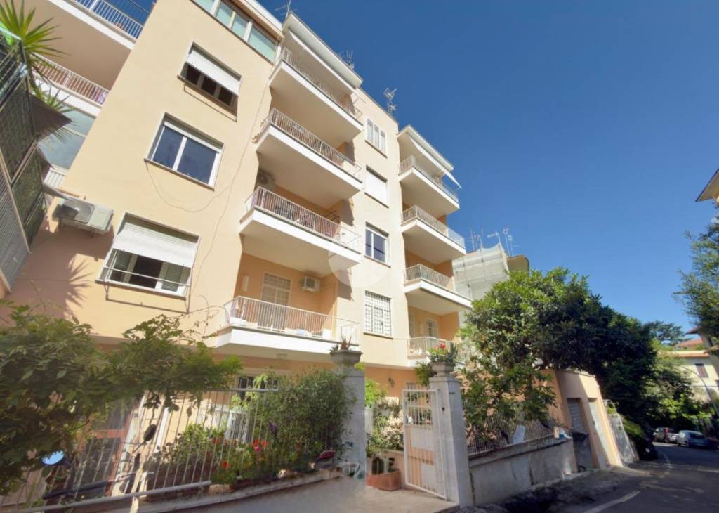 appartamento in vendita a Roma in zona Monte Sacro/Talenti