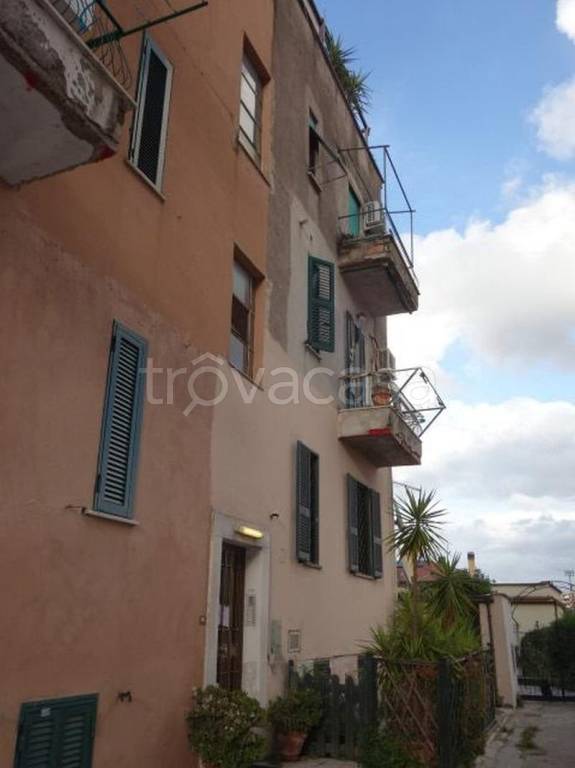 appartamento in vendita a Roma in zona Alessandrino