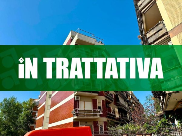 appartamento in vendita a Roma in zona Ostia