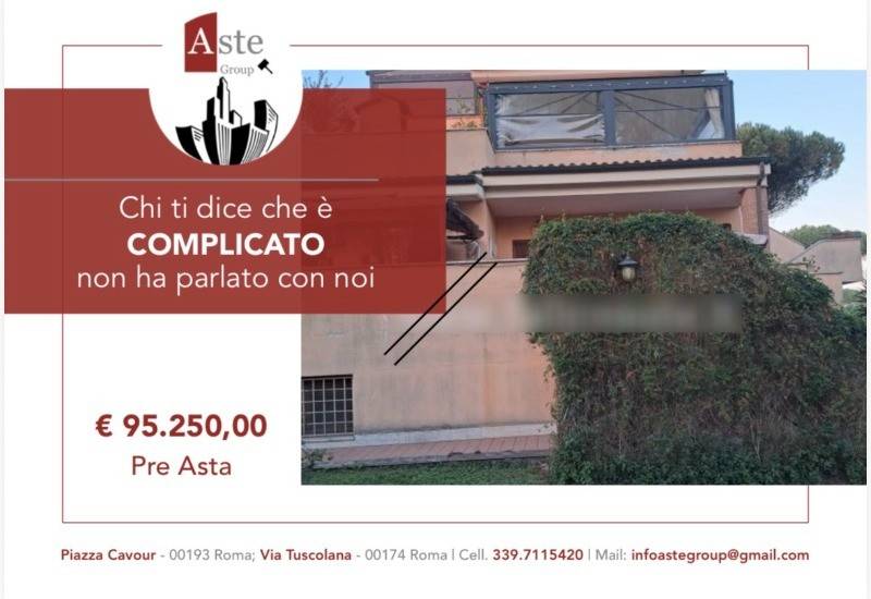 casa indipendente in vendita a Roma in zona Romanina