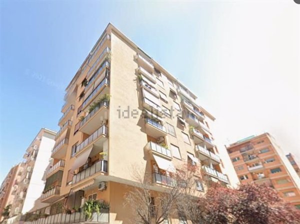 appartamento in vendita a Roma in zona Portuense