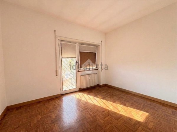 appartamento in vendita a Roma in zona Portuense