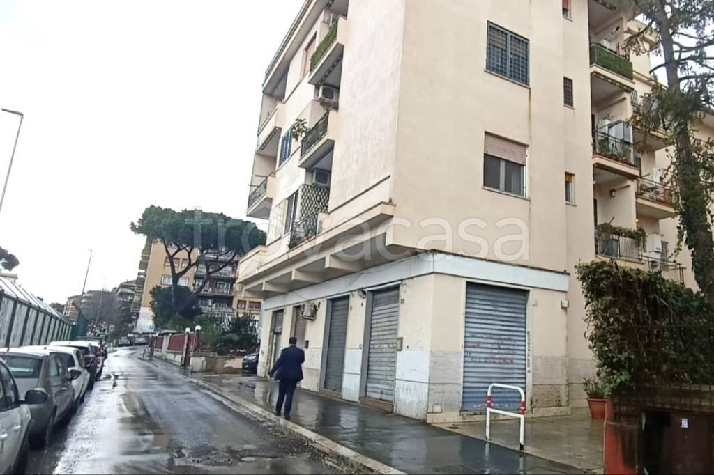 casa indipendente in vendita a Roma