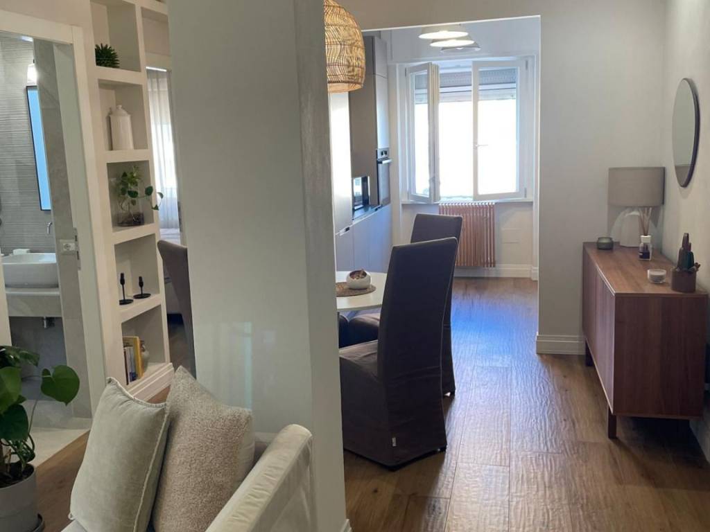 appartamento in vendita a Roma in zona Appio Latino