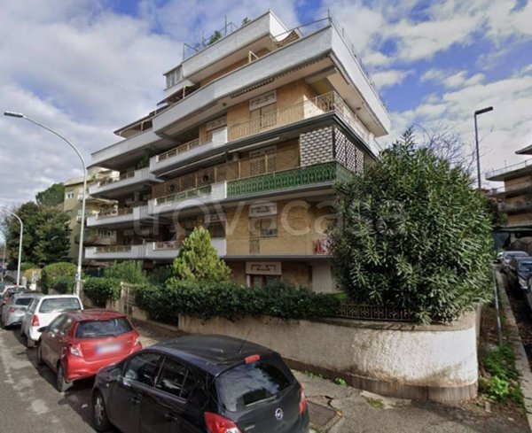 appartamento in vendita a Roma in zona Monte Sacro/Talenti