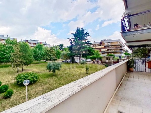 appartamento in vendita a Roma in zona Settecamini