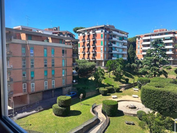 appartamento in vendita a Roma in zona Portuense