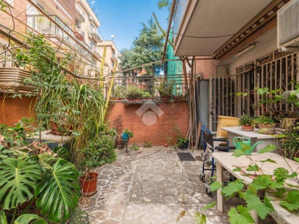 appartamento in vendita a Roma in zona Primavalle