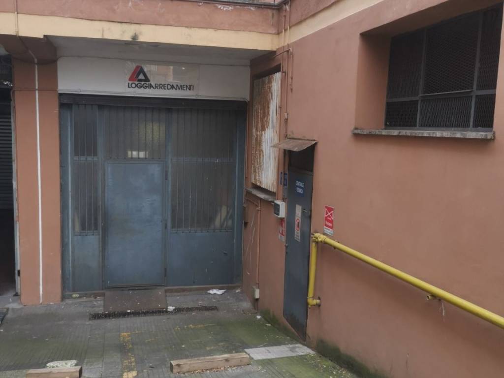 locale di sgombero in vendita a Roma in zona Gianicolense
