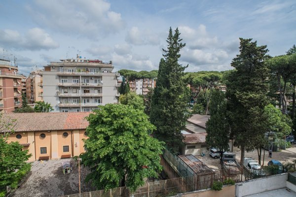 appartamento in vendita a Roma in zona Aurelio