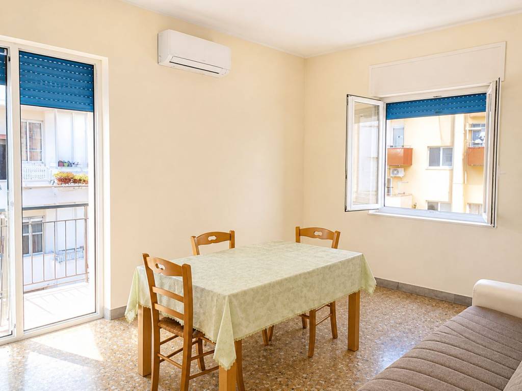 appartamento in vendita a Roma in zona Portuense