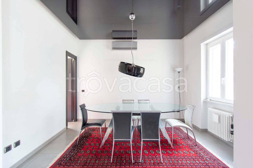casa indipendente in vendita a Roma in zona Spinaceto