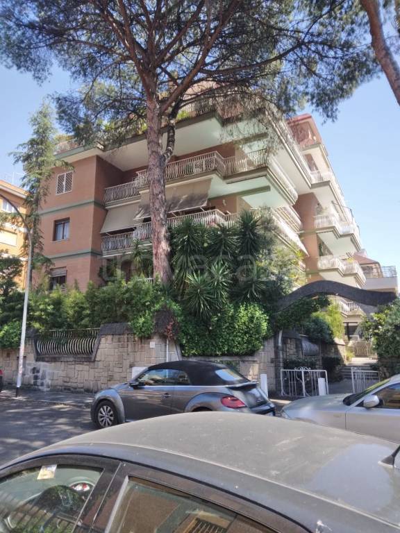 appartamento in vendita a Roma in zona Monte Sacro/Talenti