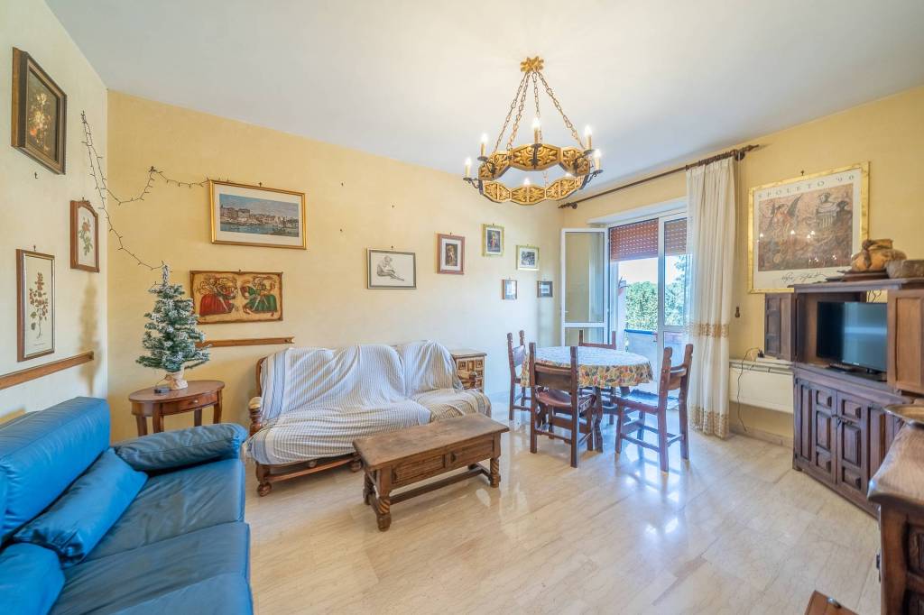 appartamento in vendita a Roma in zona Monte Sacro/Talenti