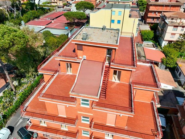 appartamento in vendita a Roma in zona Dragona/Bagnoletto
