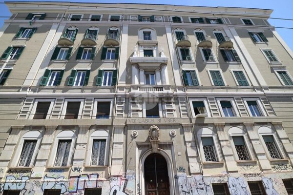 appartamento in vendita a Roma in zona Esquilino