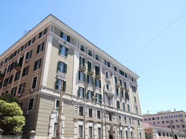 appartamento in vendita a Roma in zona Esquilino