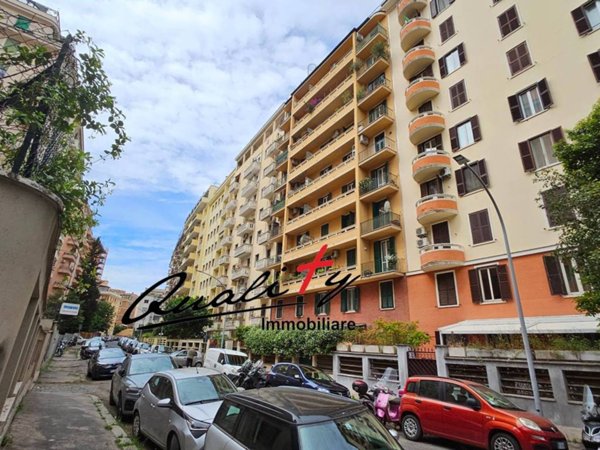 appartamento in vendita a Roma in zona Appio Latino