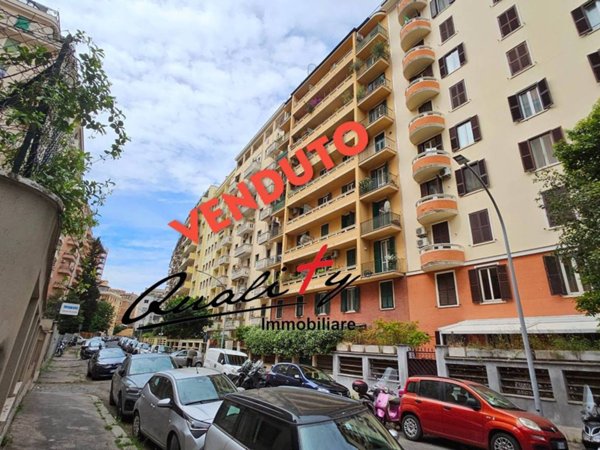 appartamento in vendita a Roma in zona Appio Latino