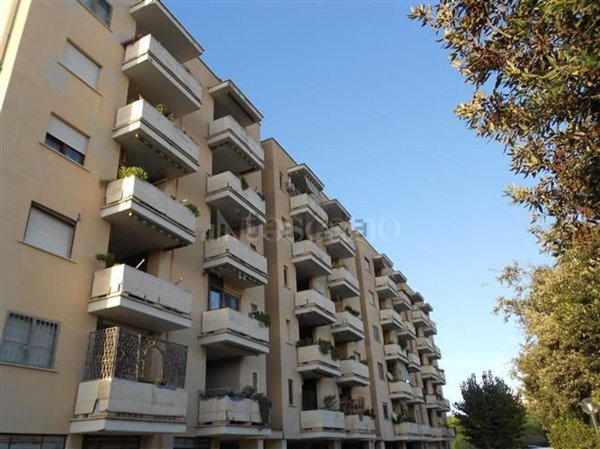 appartamento in vendita a Roma in zona Ostia