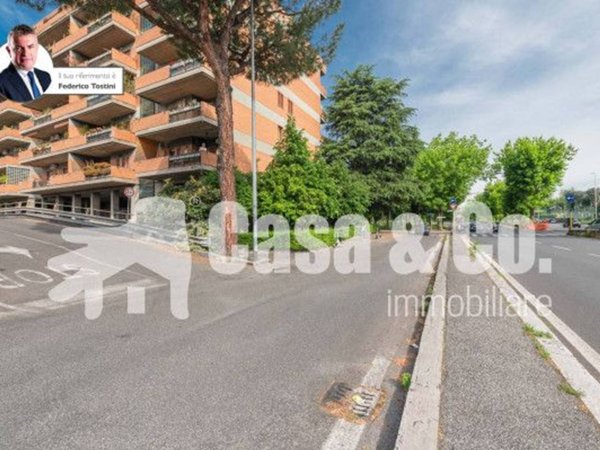 negozio in vendita a Roma in zona Pietralata