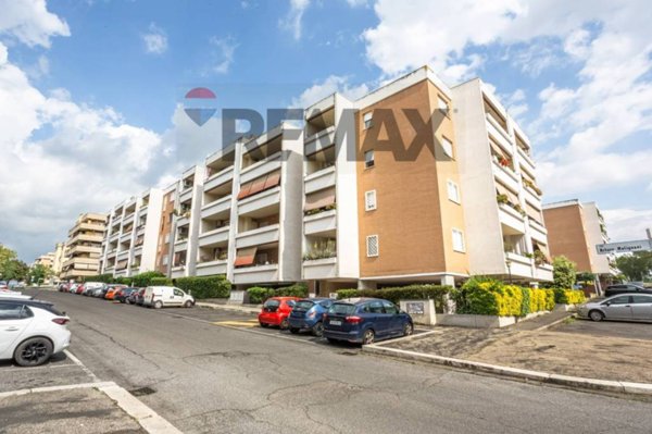 appartamento in vendita a Roma in zona Ponte di Nona