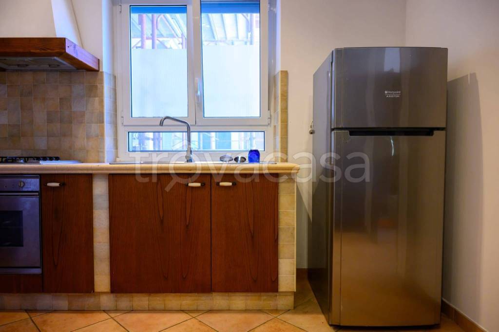 appartamento in vendita a Roma in zona Ostia