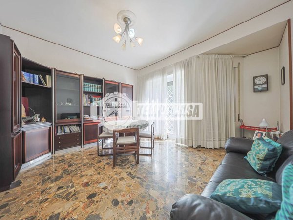 appartamento in vendita a Roma in zona Torre Spaccata