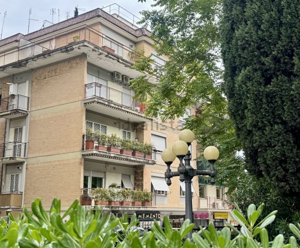 appartamento in vendita a Roma in zona Tor di Quinto