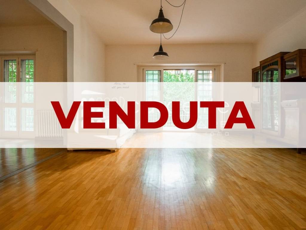 appartamento in vendita a Roma in zona Giuliano Dalmata