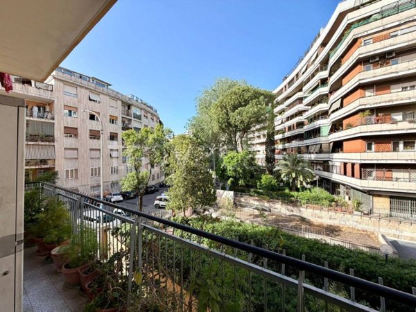 appartamento in vendita a Roma in zona Gianicolense