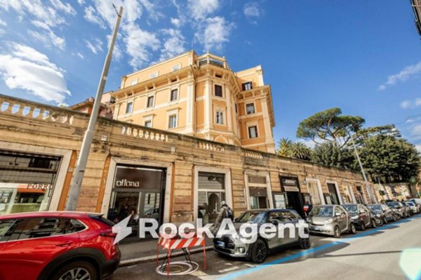 negozio in vendita a Roma in zona Parioli