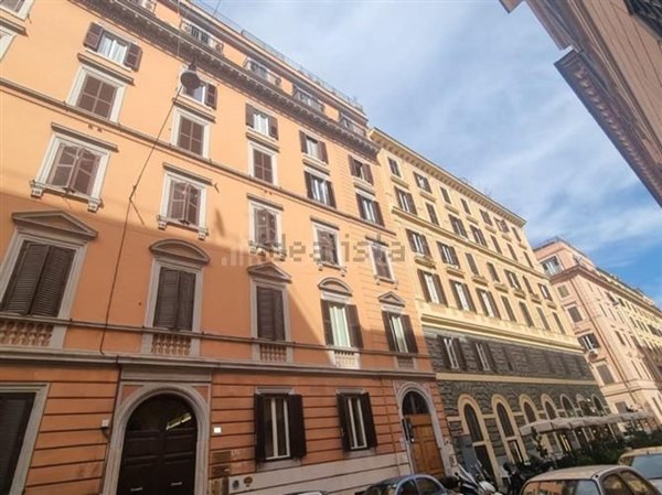 appartamento in vendita a Roma in zona Ludovisi/Sallustiano